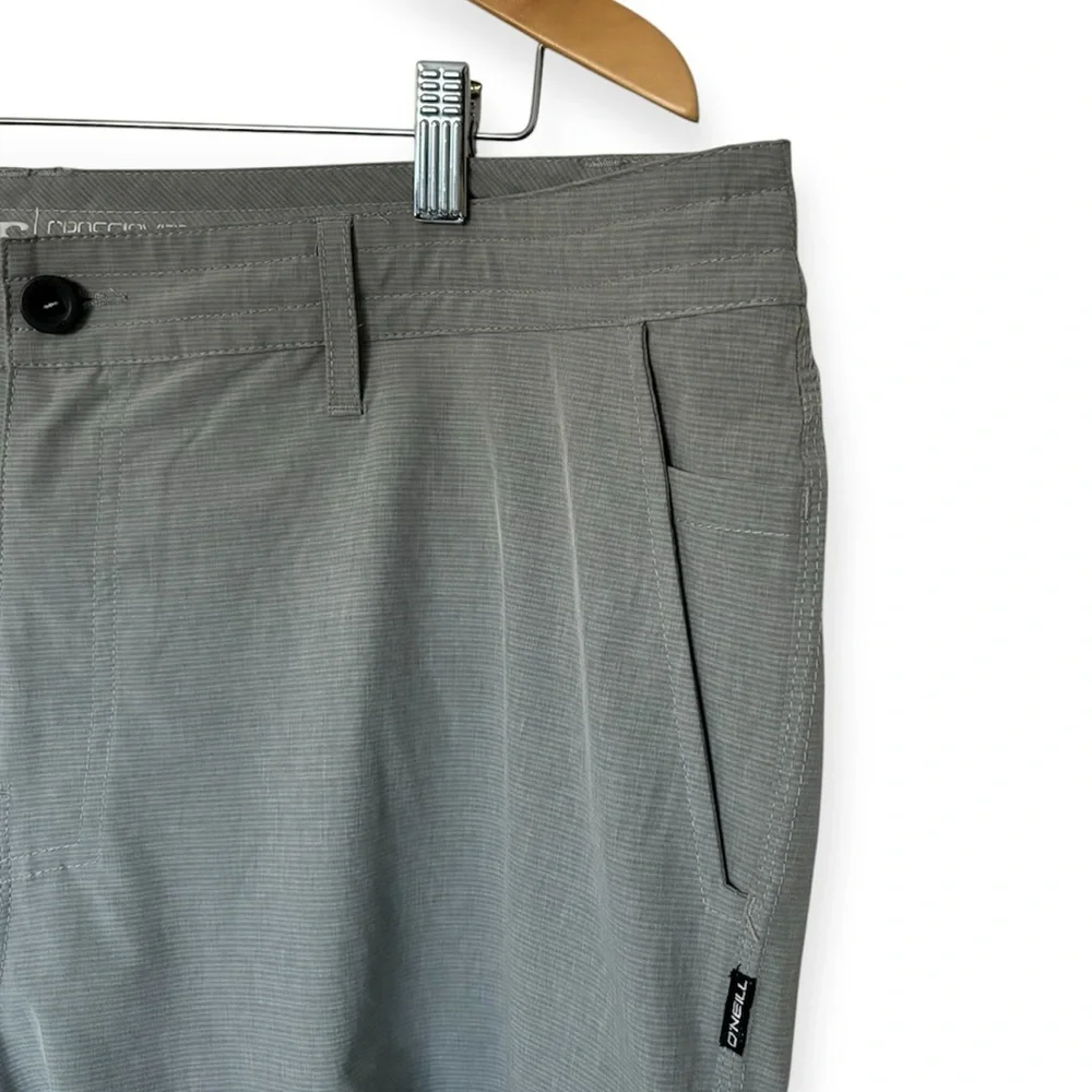 O'NEILL Men's Crossover Hybrid Short (Grey, 40)